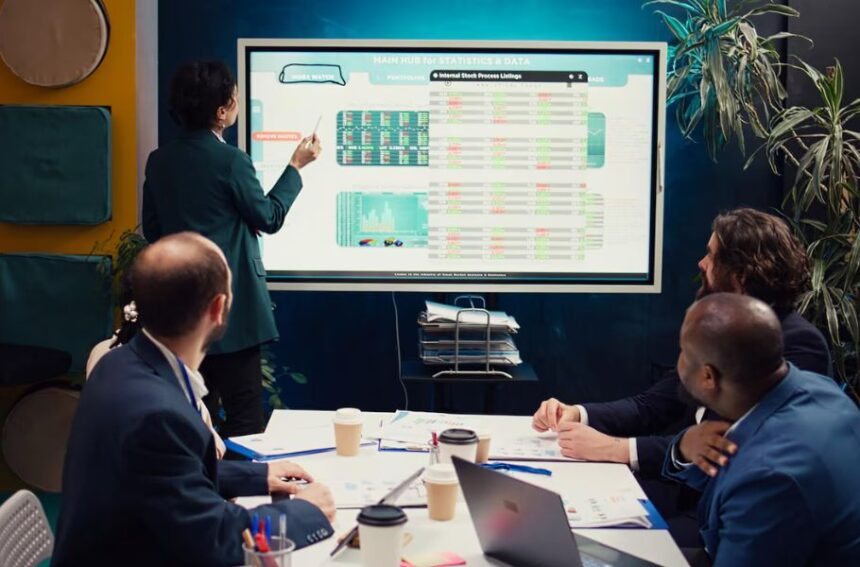 schedule a meeting with a group