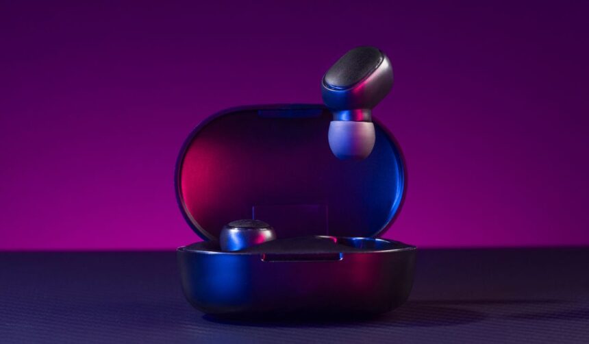 best wireless earbuds under 200 dollars 2024